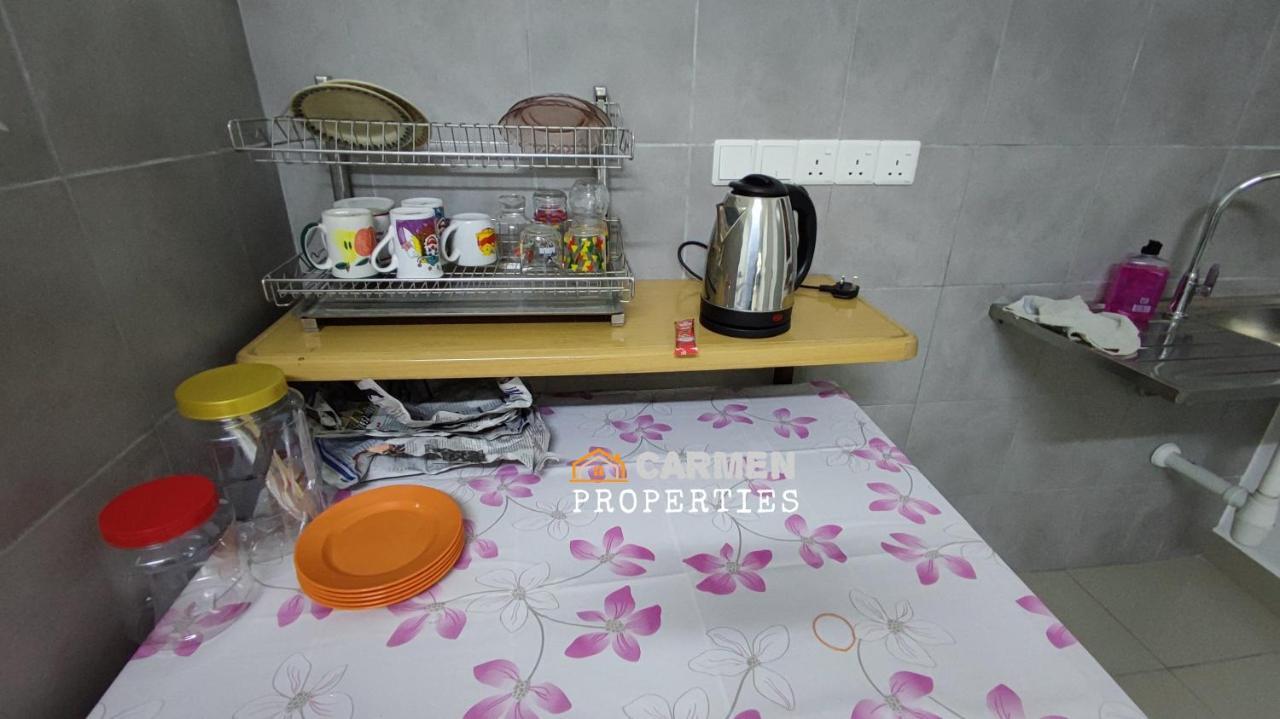 Homestay M Vertica Middle R2 R3, Maluri Mrt, Pgrm, Sunway Velocity, Cheras Kuala Lumpur